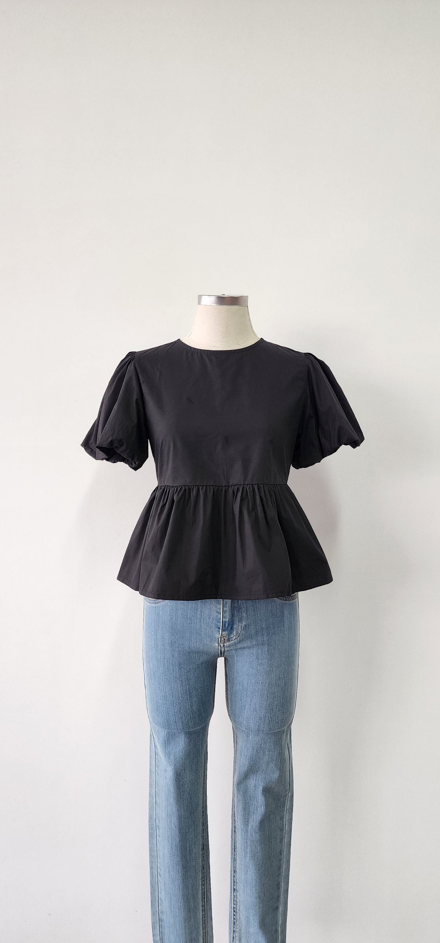 Pufff Sleeve with Gathered Waist Top