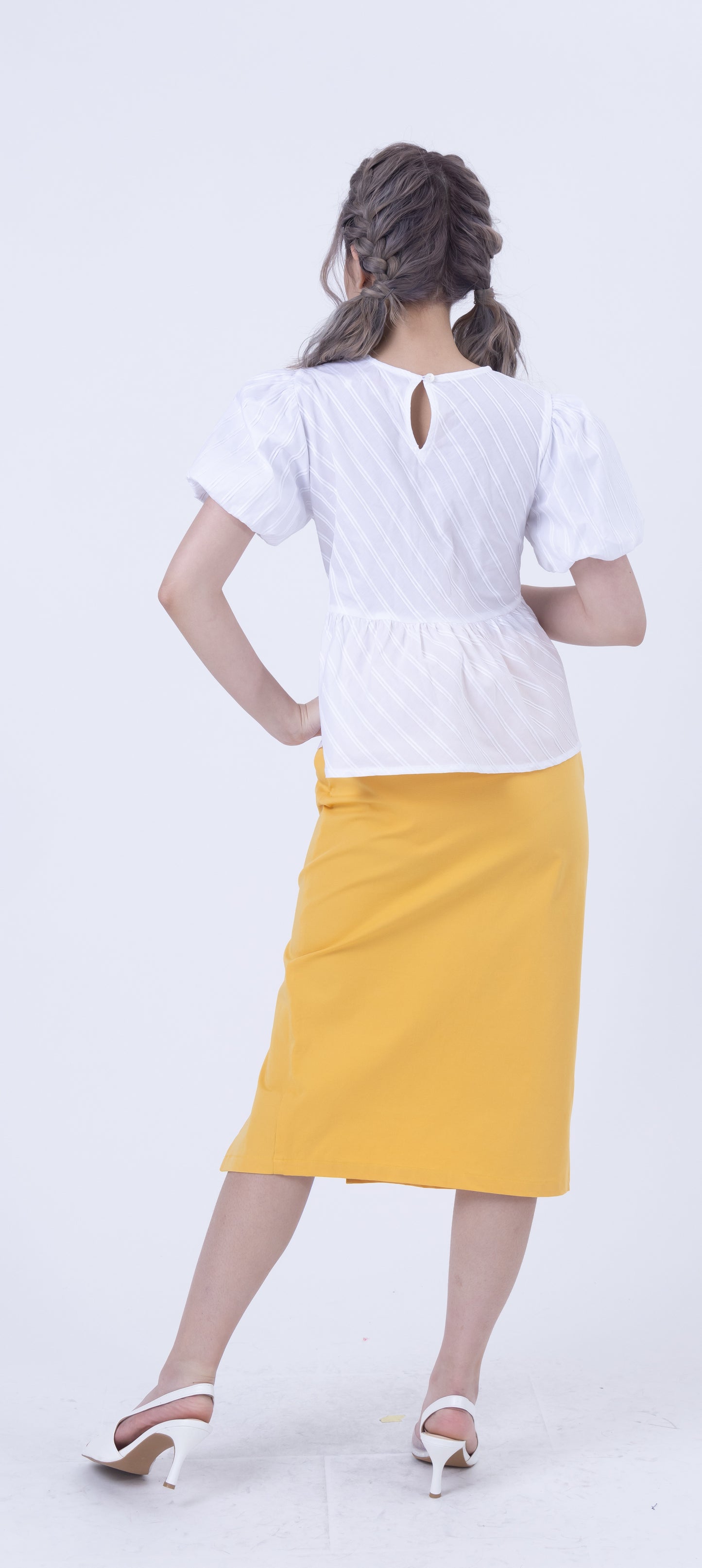 Balloon Sleeve With Gathered Waist Top